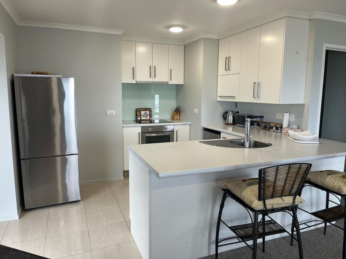 Seaside Wanaka Tce Apartment New Plymouth Exterior photo